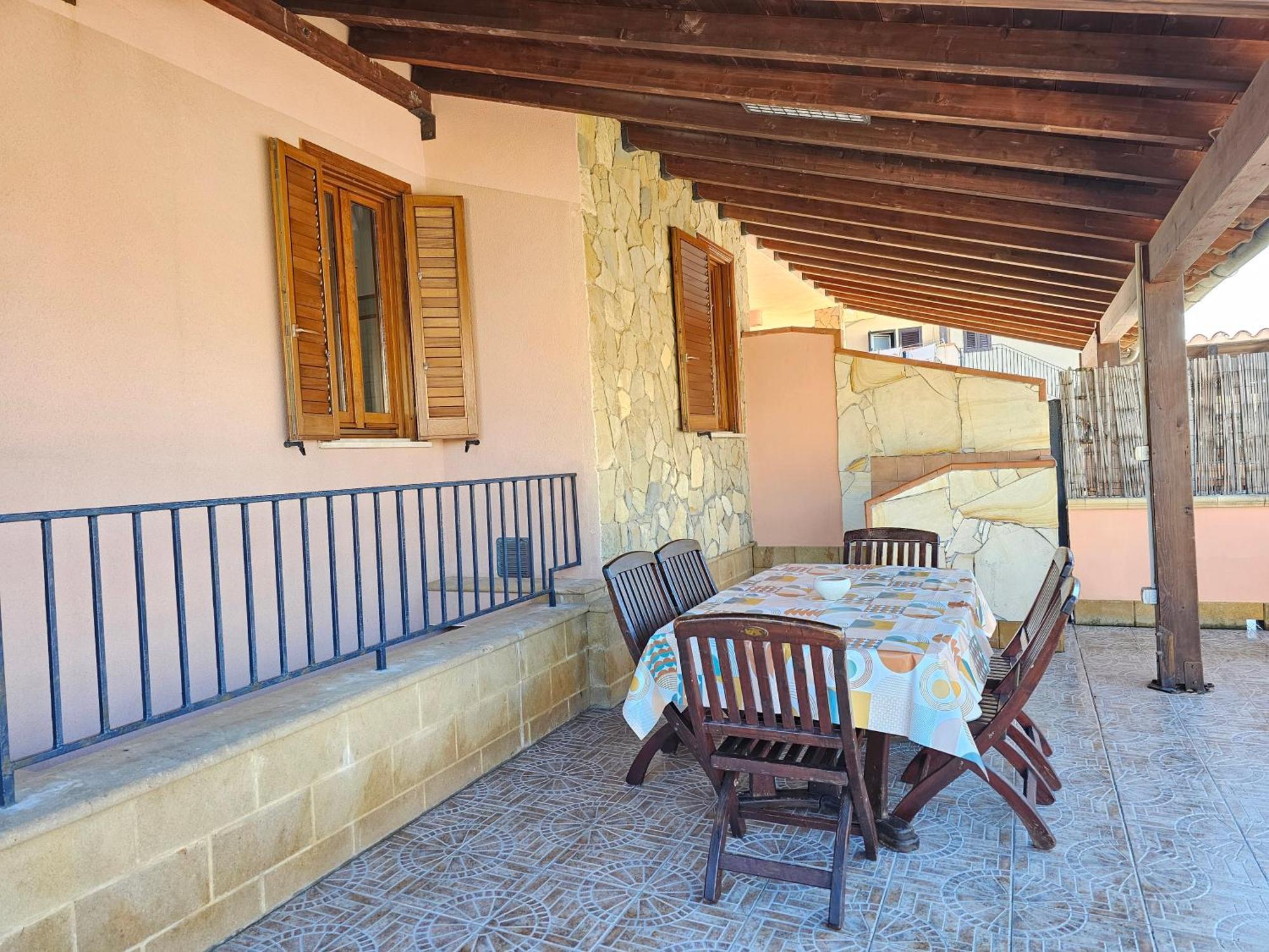 Costa Mediterranea Holiday Homes Campofelice Di Roccella Luaran gambar