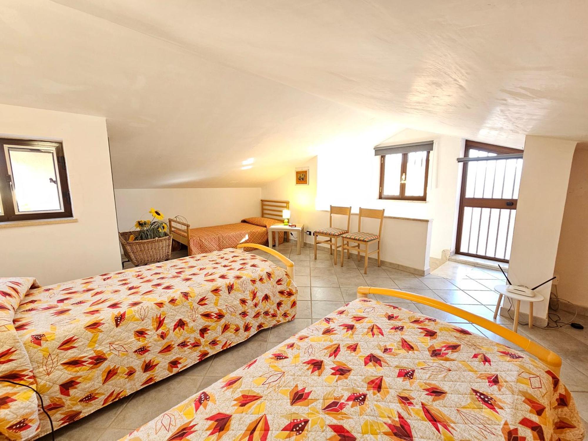 Costa Mediterranea Holiday Homes Campofelice Di Roccella Luaran gambar