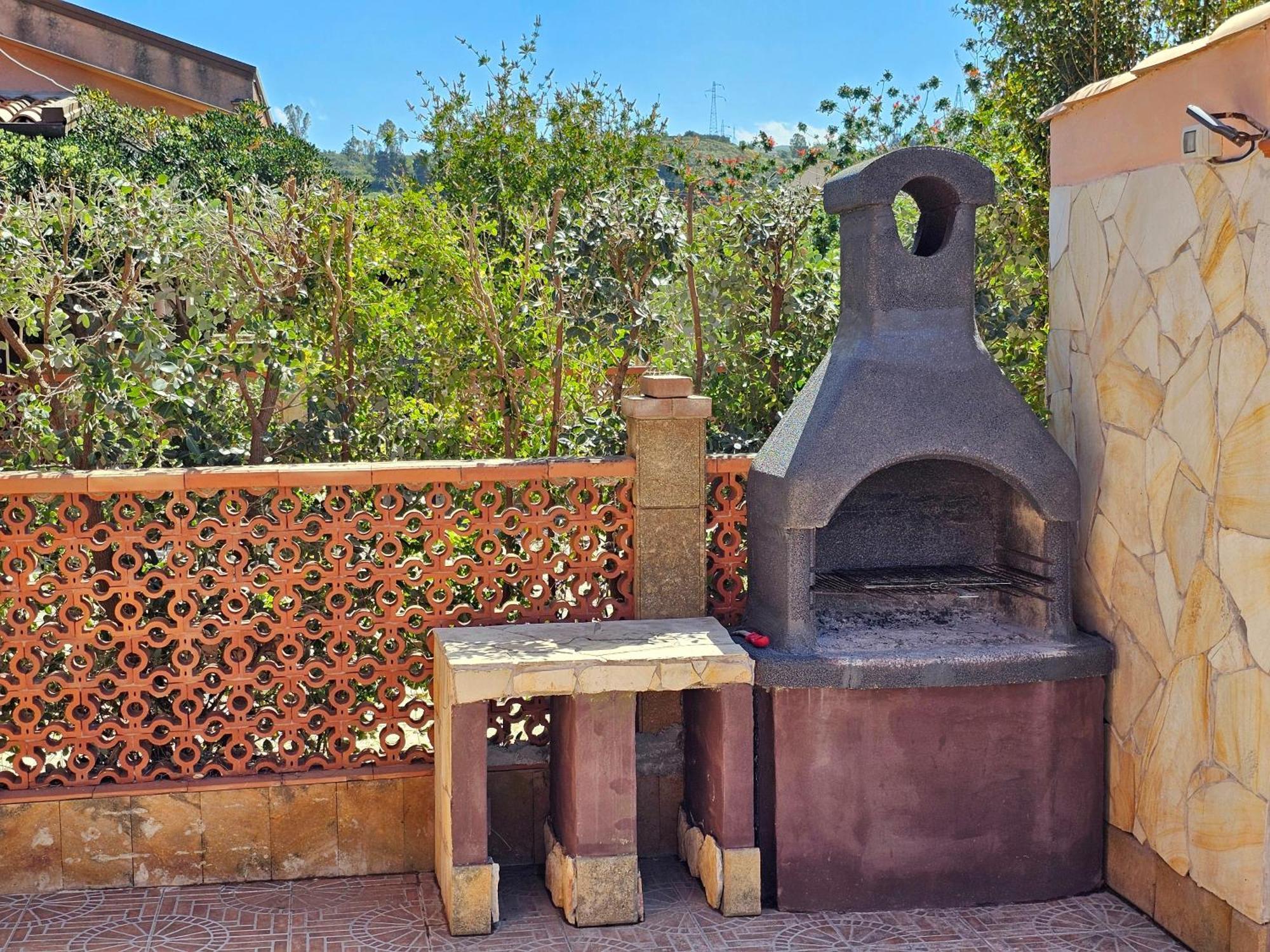 Costa Mediterranea Holiday Homes Campofelice Di Roccella Luaran gambar