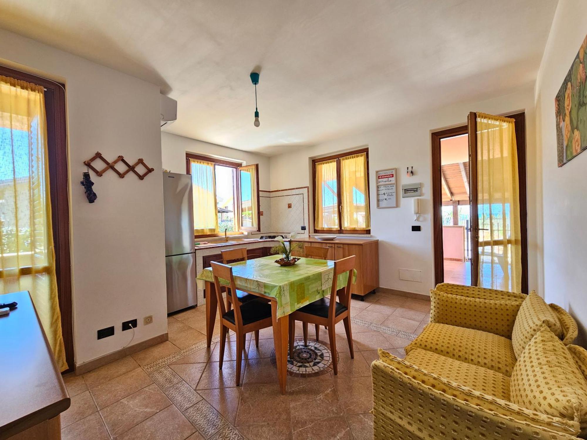 Costa Mediterranea Holiday Homes Campofelice Di Roccella Luaran gambar