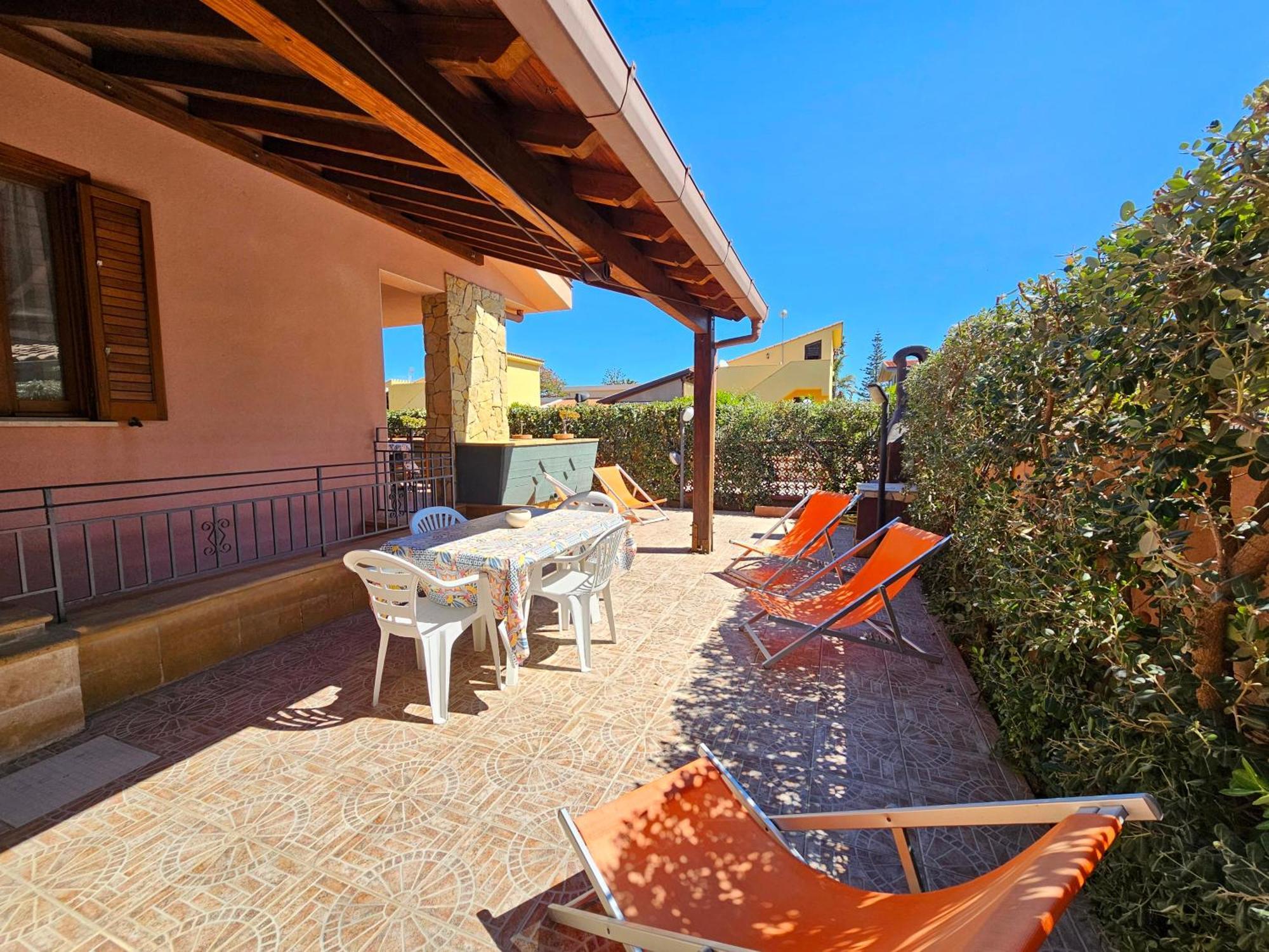 Costa Mediterranea Holiday Homes Campofelice Di Roccella Luaran gambar