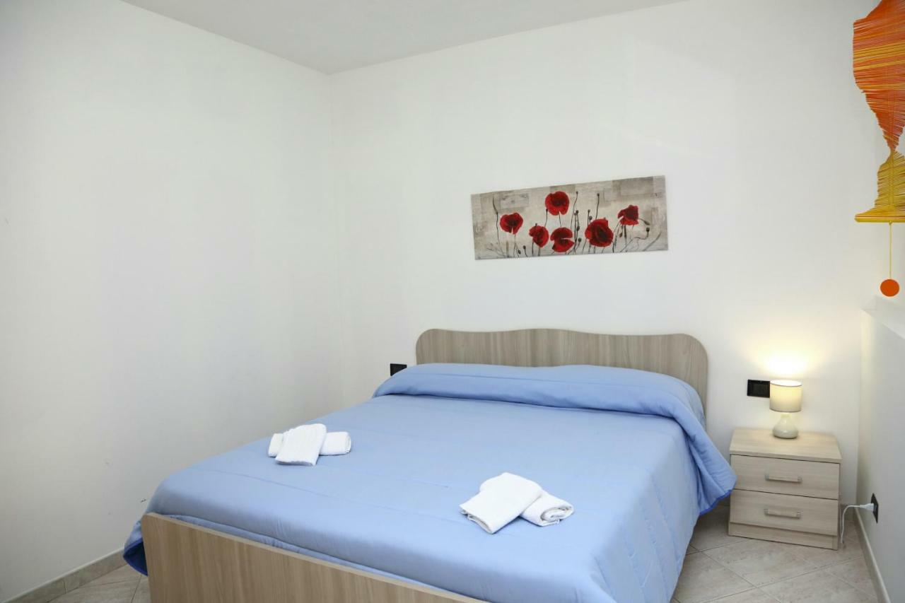 Costa Mediterranea Holiday Homes Campofelice Di Roccella Luaran gambar