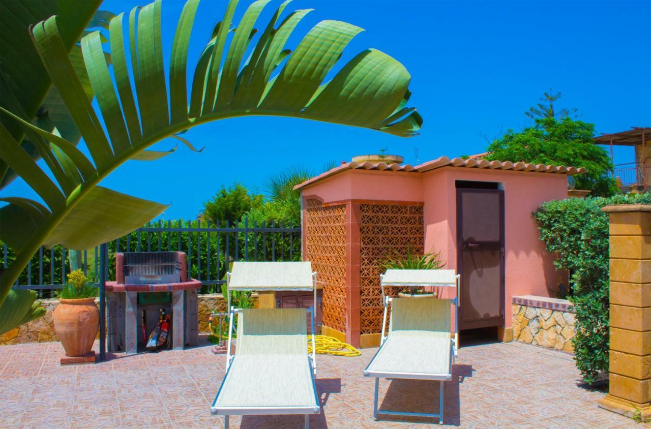 Costa Mediterranea Holiday Homes Campofelice Di Roccella Luaran gambar